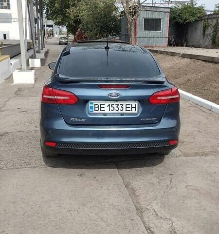 Форд Фокус 2018 в Николаеве на Automoto.ua Синий Форд Фокус, объемом двигателя 2 л и пробегом 136 тыс. км за 12000 $, фото 1 на Automoto.ua