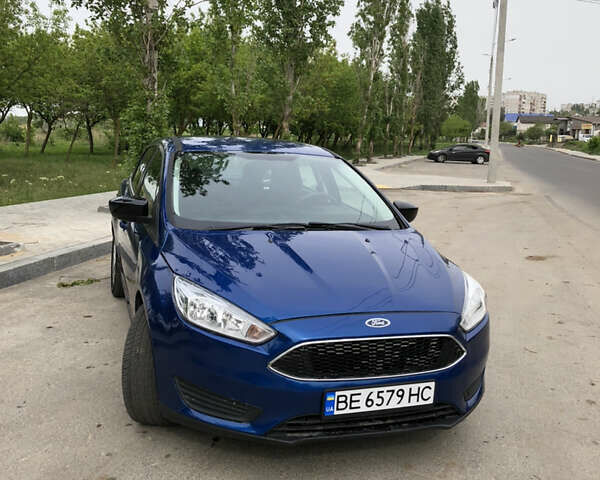 Синій Форд Фокус, об'ємом двигуна 2 л та пробігом 103 тис. км за 9599 $, фото 1 на Automoto.ua