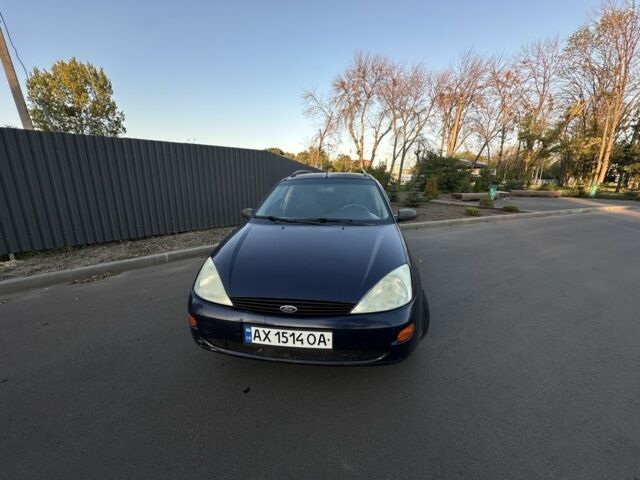 Синій Форд Фокус, об'ємом двигуна 1.6 л та пробігом 390 тис. км за 3000 $, фото 1 на Automoto.ua
