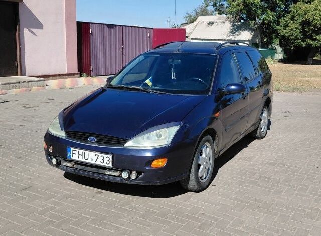 Синій Форд Фокус, об'ємом двигуна 0 л та пробігом 328 тис. км за 1402 $, фото 1 на Automoto.ua