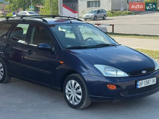Синий Форд Фокус, объемом двигателя 1.6 л и пробегом 250 тыс. км за 2100 $, фото 1 на Automoto.ua