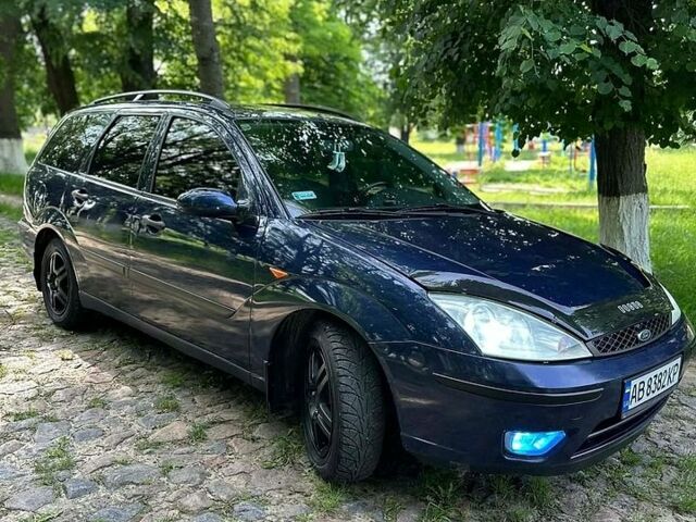 Синий Форд Фокус, объемом двигателя 1.75 л и пробегом 370 тыс. км за 3800 $, фото 1 на Automoto.ua