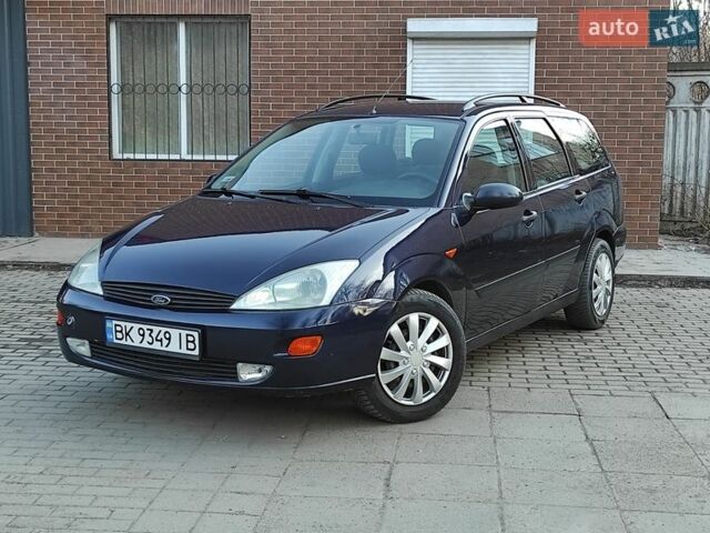 Синий Форд Фокус, объемом двигателя 1.75 л и пробегом 450 тыс. км за 2800 $, фото 1 на Automoto.ua