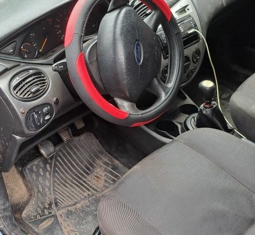 Синий Форд Фокус, объемом двигателя 0 л и пробегом 2 тыс. км за 1300 $, фото 1 на Automoto.ua