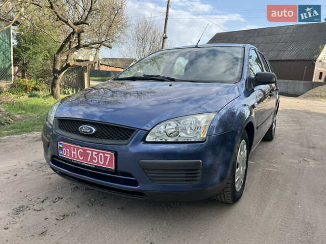Синій Форд Фокус, об'ємом двигуна 1.6 л та пробігом 235 тис. км за 4650 $, фото 1 на Automoto.ua