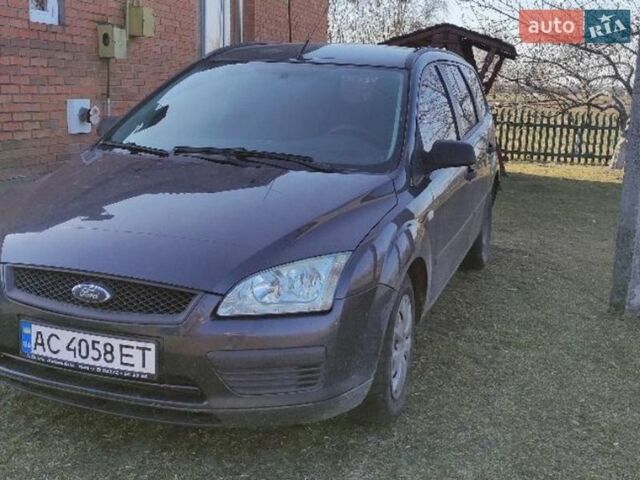 Синий Форд Фокус, объемом двигателя 1.6 л и пробегом 230 тыс. км за 4700 $, фото 1 на Automoto.ua