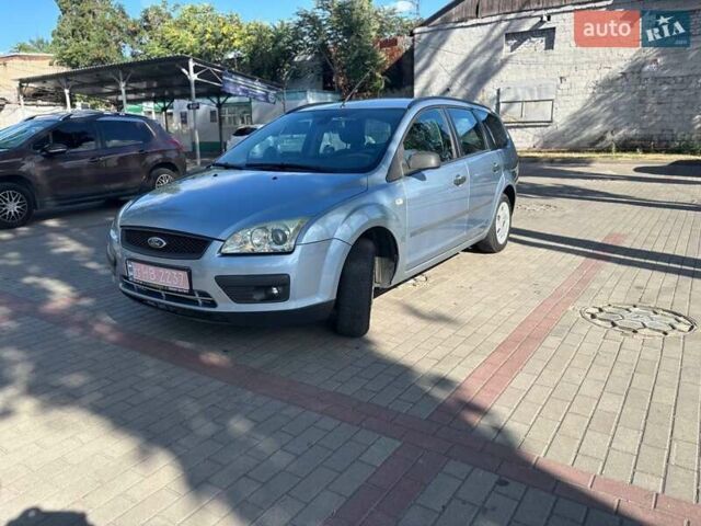 Синий Форд Фокус, объемом двигателя 1.6 л и пробегом 257 тыс. км за 4500 $, фото 1 на Automoto.ua