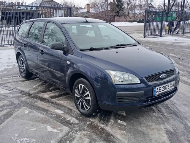 Синий Форд Фокус, объемом двигателя 1.6 л и пробегом 242 тыс. км за 4650 $, фото 1 на Automoto.ua