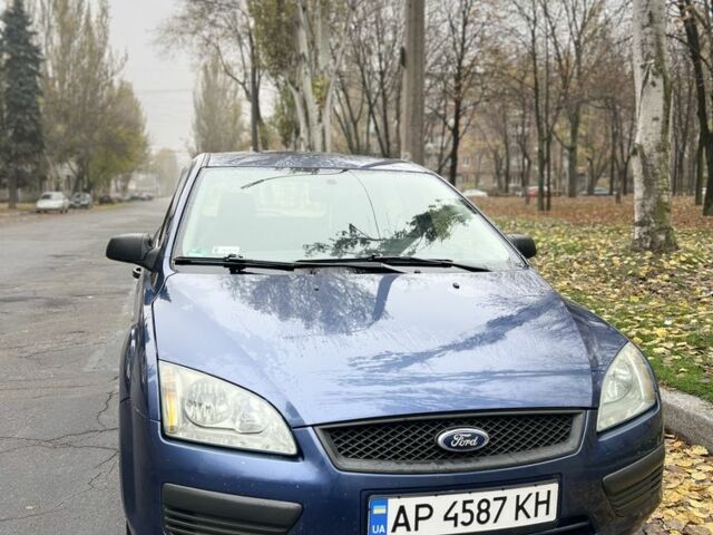 Синий Форд Фокус, объемом двигателя 1.6 л и пробегом 290 тыс. км за 4550 $, фото 1 на Automoto.ua