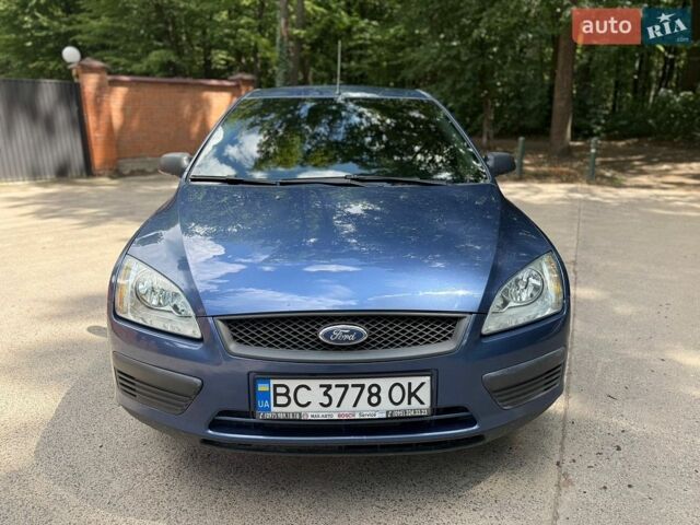 Синій Форд Фокус, об'ємом двигуна 1.6 л та пробігом 315 тис. км за 3690 $, фото 1 на Automoto.ua