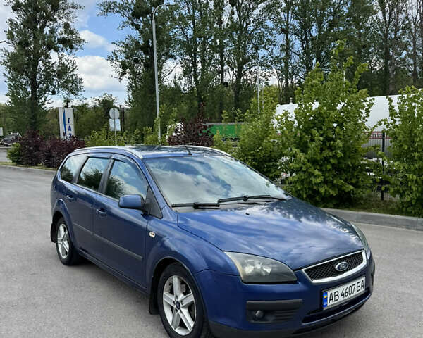 Синий Форд Фокус, объемом двигателя 1.6 л и пробегом 241 тыс. км за 4500 $, фото 1 на Automoto.ua