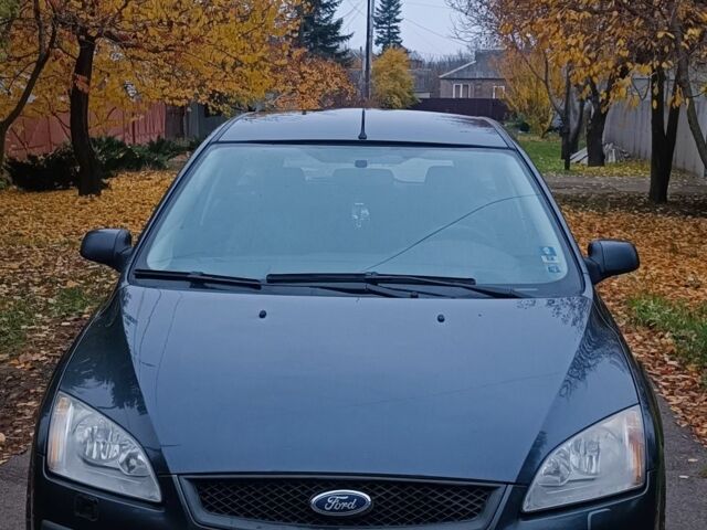 Синий Форд Фокус, объемом двигателя 0 л и пробегом 275 тыс. км за 1700 $, фото 1 на Automoto.ua