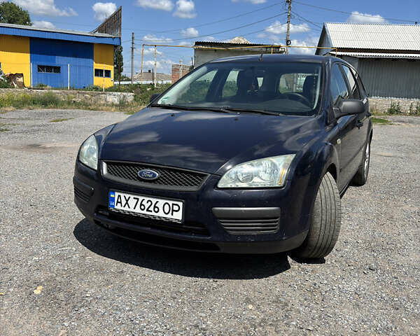Синий Форд Фокус, объемом двигателя 1.56 л и пробегом 348 тыс. км за 4100 $, фото 1 на Automoto.ua