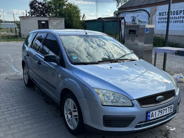 Синій Форд Фокус, об'ємом двигуна 2 л та пробігом 135 тис. км за 3699 $, фото 1 на Automoto.ua