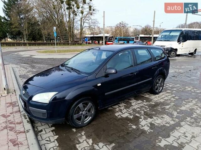 Синий Форд Фокус, объемом двигателя 1.6 л и пробегом 318 тыс. км за 4300 $, фото 1 на Automoto.ua