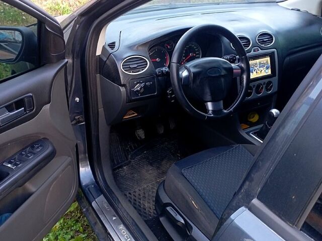 Синій Форд Фокус, об'ємом двигуна 1.6 л та пробігом 40000 тис. км за 2500 $, фото 1 на Automoto.ua