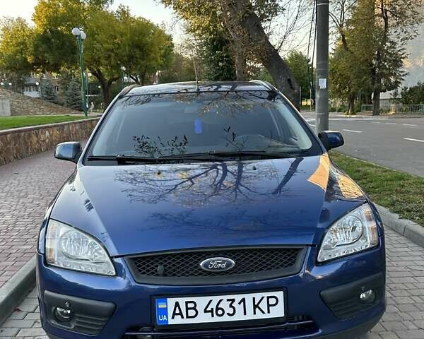 Синий Форд Фокус, объемом двигателя 1.8 л и пробегом 277 тыс. км за 4550 $, фото 1 на Automoto.ua