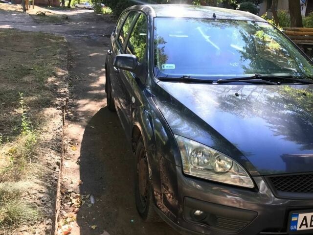 Синій Форд Фокус, об'ємом двигуна 1 л та пробігом 2 тис. км за 2686 $, фото 1 на Automoto.ua