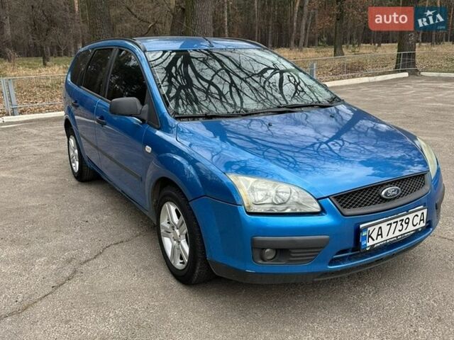 Синий Форд Фокус, объемом двигателя 1.6 л и пробегом 250 тыс. км за 4400 $, фото 1 на Automoto.ua
