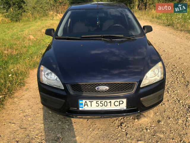 Синий Форд Фокус, объемом двигателя 1.56 л и пробегом 252 тыс. км за 4300 $, фото 1 на Automoto.ua