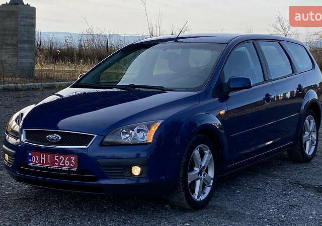 Синий Форд Фокус, объемом двигателя 1.6 л и пробегом 231 тыс. км за 5250 $, фото 1 на Automoto.ua