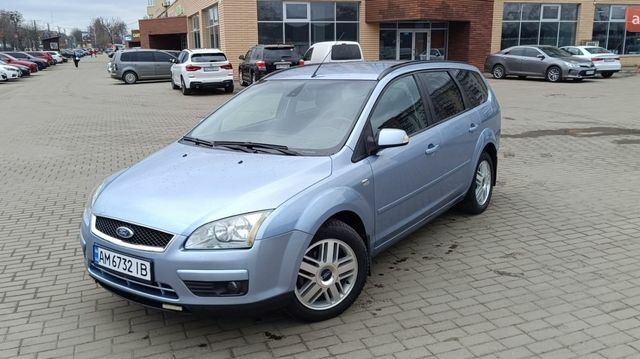 Синій Форд Фокус, об'ємом двигуна 1.6 л та пробігом 231 тис. км за 4900 $, фото 1 на Automoto.ua
