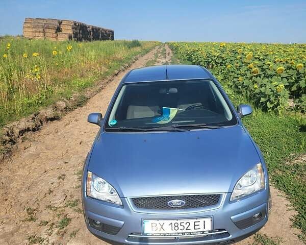 Синій Форд Фокус, об'ємом двигуна 1.6 л та пробігом 190 тис. км за 4900 $, фото 1 на Automoto.ua
