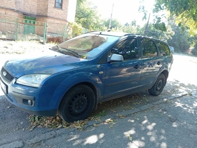 Синий Форд Фокус, объемом двигателя 0 л и пробегом 300 тыс. км за 2360 $, фото 1 на Automoto.ua