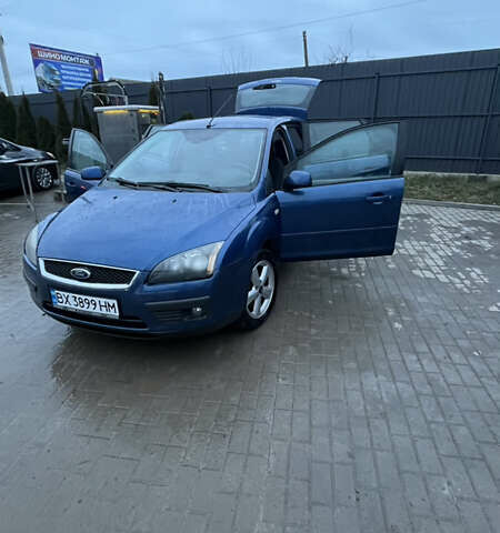 Синий Форд Фокус, объемом двигателя 1.6 л и пробегом 306 тыс. км за 4850 $, фото 1 на Automoto.ua