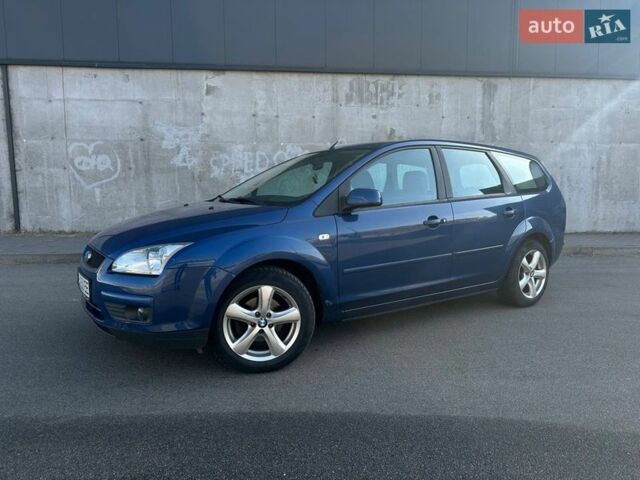 Синий Форд Фокус, объемом двигателя 1.8 л и пробегом 258 тыс. км за 4500 $, фото 1 на Automoto.ua