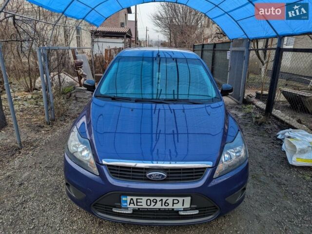 Синій Форд Фокус, об'ємом двигуна 1.6 л та пробігом 355 тис. км за 4300 $, фото 1 на Automoto.ua