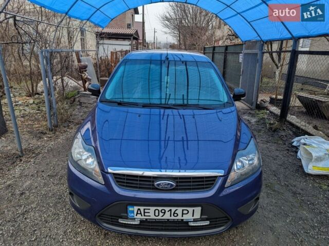 Синий Форд Фокус, объемом двигателя 1.6 л и пробегом 355 тыс. км за 4300 $, фото 1 на Automoto.ua