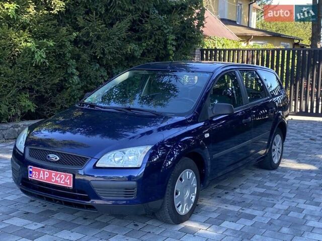 Синий Форд Фокус, объемом двигателя 1.6 л и пробегом 144 тыс. км за 5100 $, фото 1 на Automoto.ua
