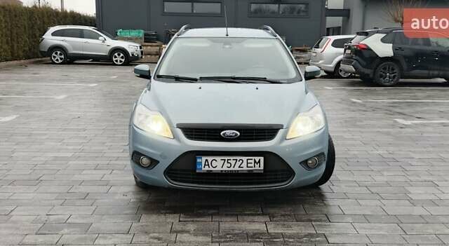 Синий Форд Фокус, объемом двигателя 1.56 л и пробегом 252 тыс. км за 5300 $, фото 1 на Automoto.ua