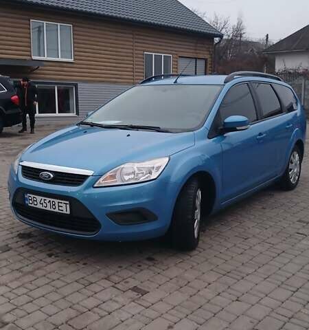 Синий Форд Фокус, объемом двигателя 1.6 л и пробегом 197 тыс. км за 5680 $, фото 1 на Automoto.ua