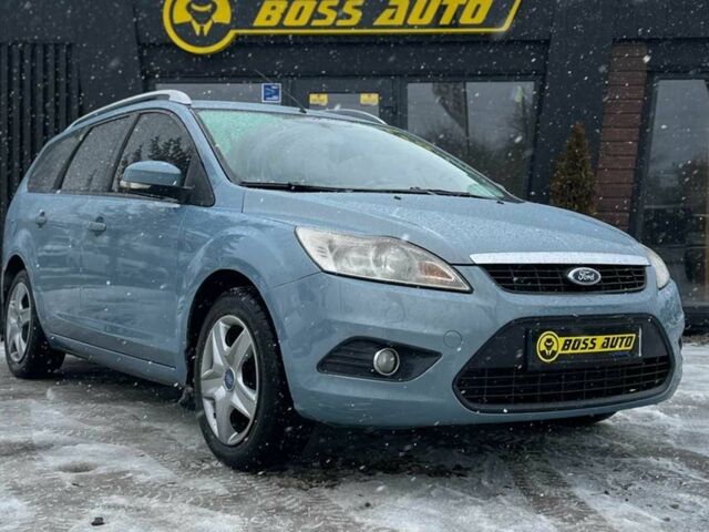 Синий Форд Фокус, объемом двигателя 1.6 л и пробегом 253 тыс. км за 5600 $, фото 1 на Automoto.ua