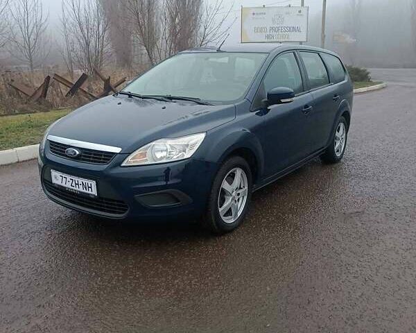 Синій Форд Фокус, об'ємом двигуна 1.6 л та пробігом 201 тис. км за 5950 $, фото 1 на Automoto.ua