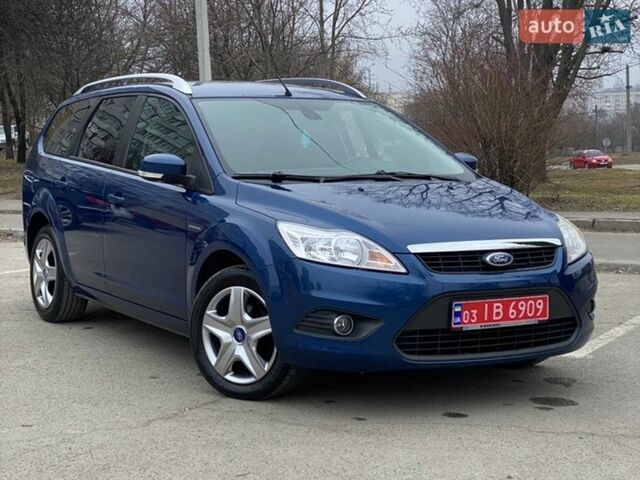 Синій Форд Фокус, об'ємом двигуна 1.6 л та пробігом 165 тис. км за 5400 $, фото 1 на Automoto.ua