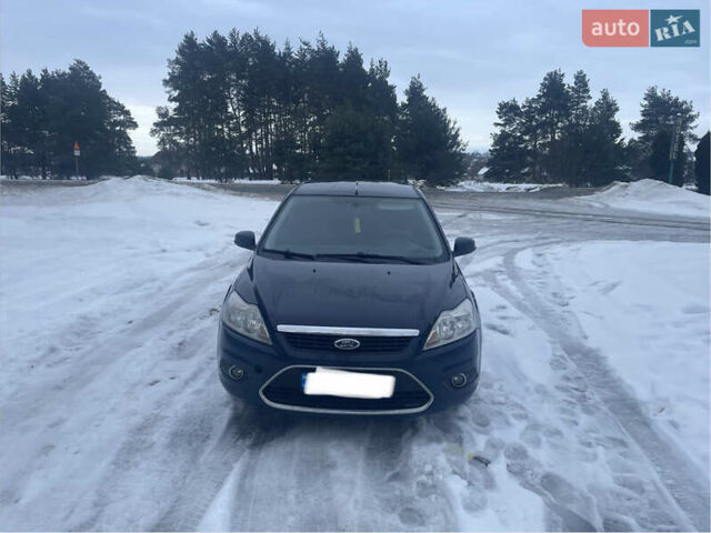 Синий Форд Фокус, объемом двигателя 1.6 л и пробегом 285 тыс. км за 4650 $, фото 1 на Automoto.ua