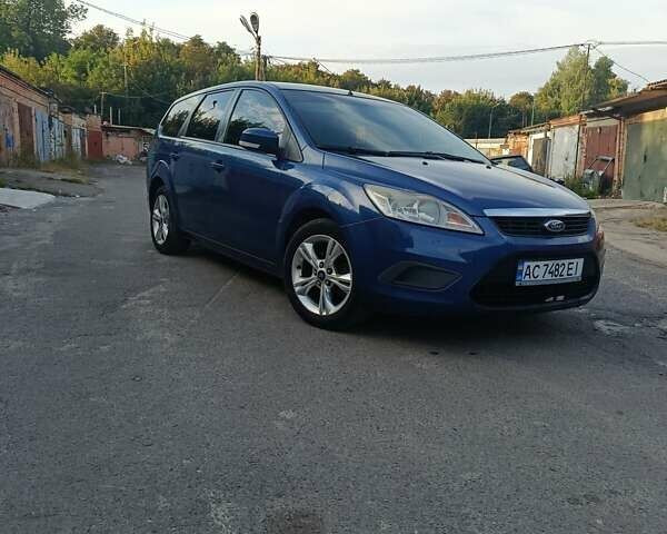 Синий Форд Фокус, объемом двигателя 1.56 л и пробегом 244 тыс. км за 4500 $, фото 1 на Automoto.ua