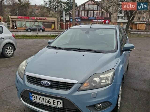 Синій Форд Фокус, об'ємом двигуна 2 л та пробігом 330 тис. км за 5000 $, фото 1 на Automoto.ua