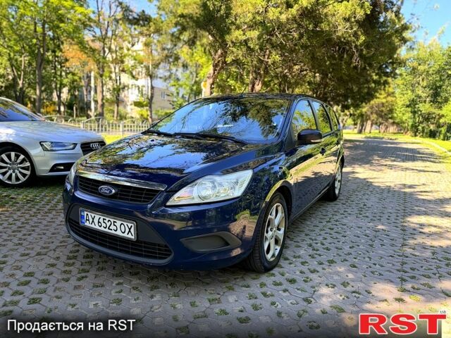 Синій Форд Фокус, об'ємом двигуна 1.6 л та пробігом 395 тис. км за 3650 $, фото 1 на Automoto.ua