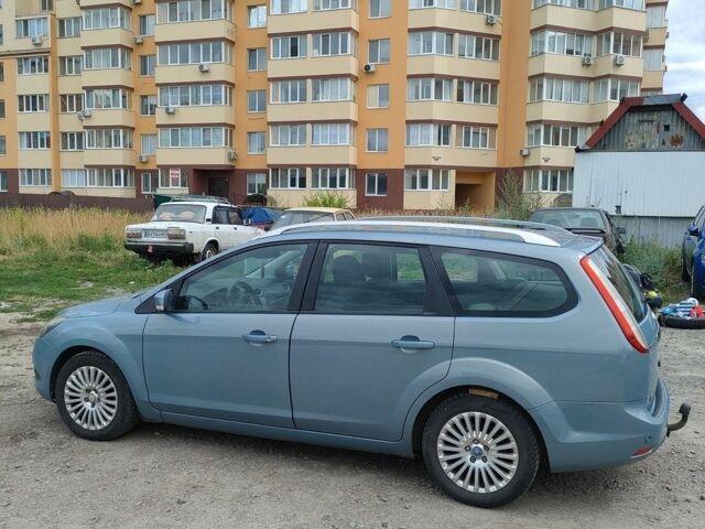 Синій Форд Фокус, об'ємом двигуна 1.6 л та пробігом 275 тис. км за 5600 $, фото 1 на Automoto.ua