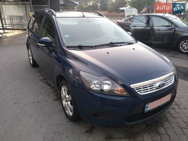 Синий Форд Фокус, объемом двигателя 1.6 л и пробегом 265 тыс. км за 5555 $, фото 1 на Automoto.ua