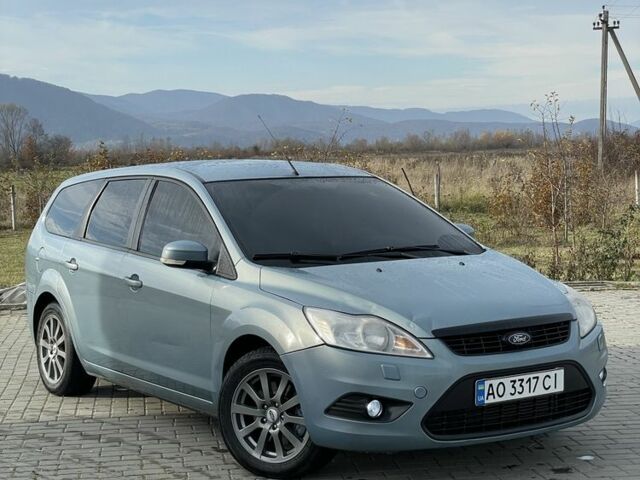 Синий Форд Фокус, объемом двигателя 2 л и пробегом 223 тыс. км за 4250 $, фото 1 на Automoto.ua