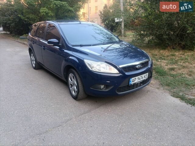 Синий Форд Фокус, объемом двигателя 1.8 л и пробегом 237 тыс. км за 5500 $, фото 1 на Automoto.ua