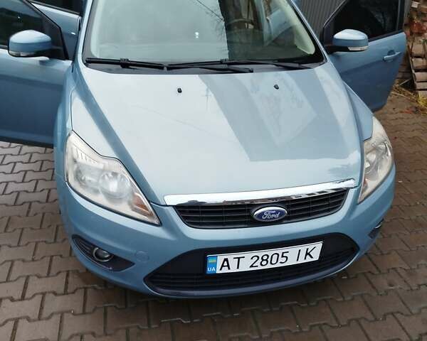 Синій Форд Фокус, об'ємом двигуна 1.56 л та пробігом 300 тис. км за 5400 $, фото 1 на Automoto.ua