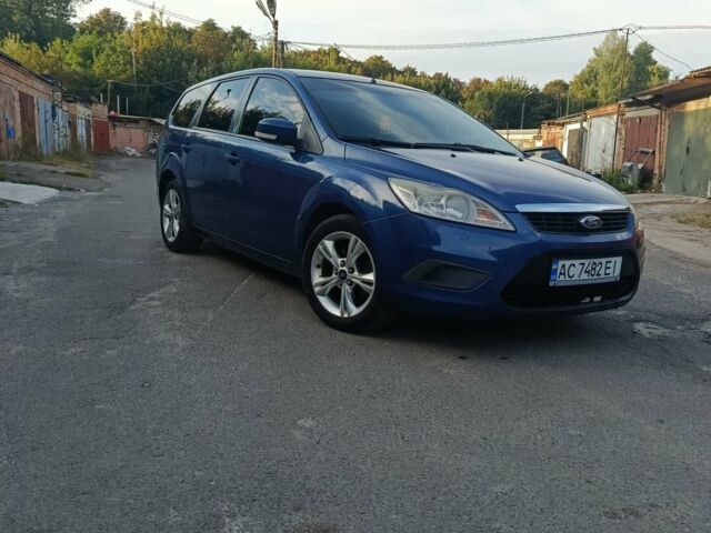 Синій Форд Фокус, об'ємом двигуна 1.56 л та пробігом 244 тис. км за 4500 $, фото 1 на Automoto.ua