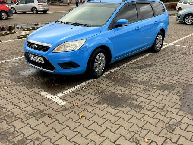 Синий Форд Фокус, объемом двигателя 1.6 л и пробегом 111 тыс. км за 5500 $, фото 1 на Automoto.ua