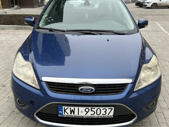 Синий Форд Фокус, объемом двигателя 2 л и пробегом 300 тыс. км за 2700 $, фото 1 на Automoto.ua